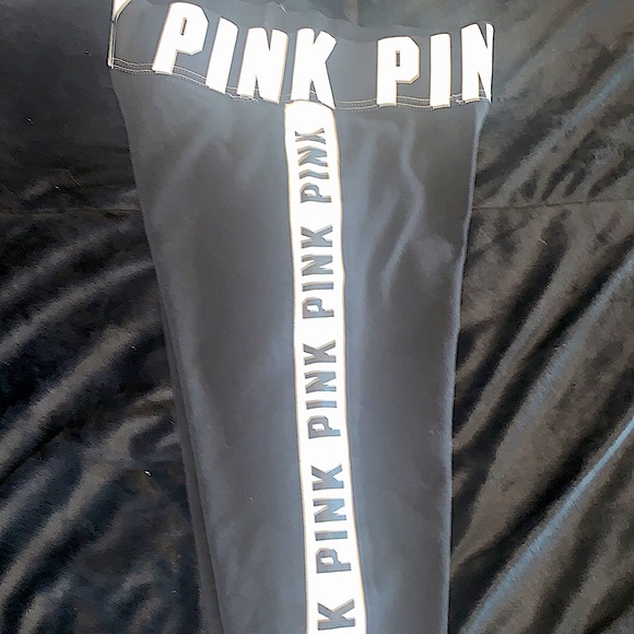PINK Victoria Secret Yoga leggings - Picture 3 of 5